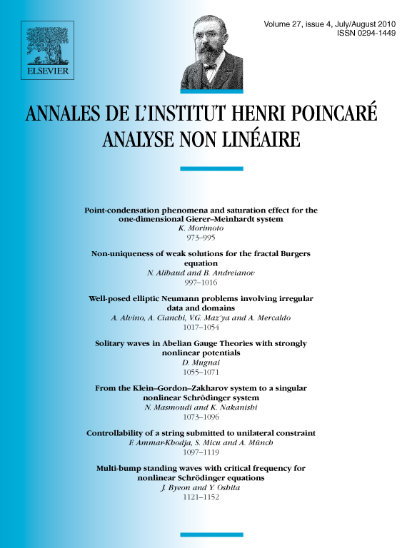 Multi-bump standing waves with critical frequency for nonlinear Schrödinger equations cover